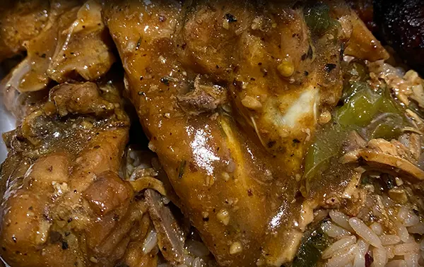 FatBoy's Wings & Tings Brown Stew Chicken